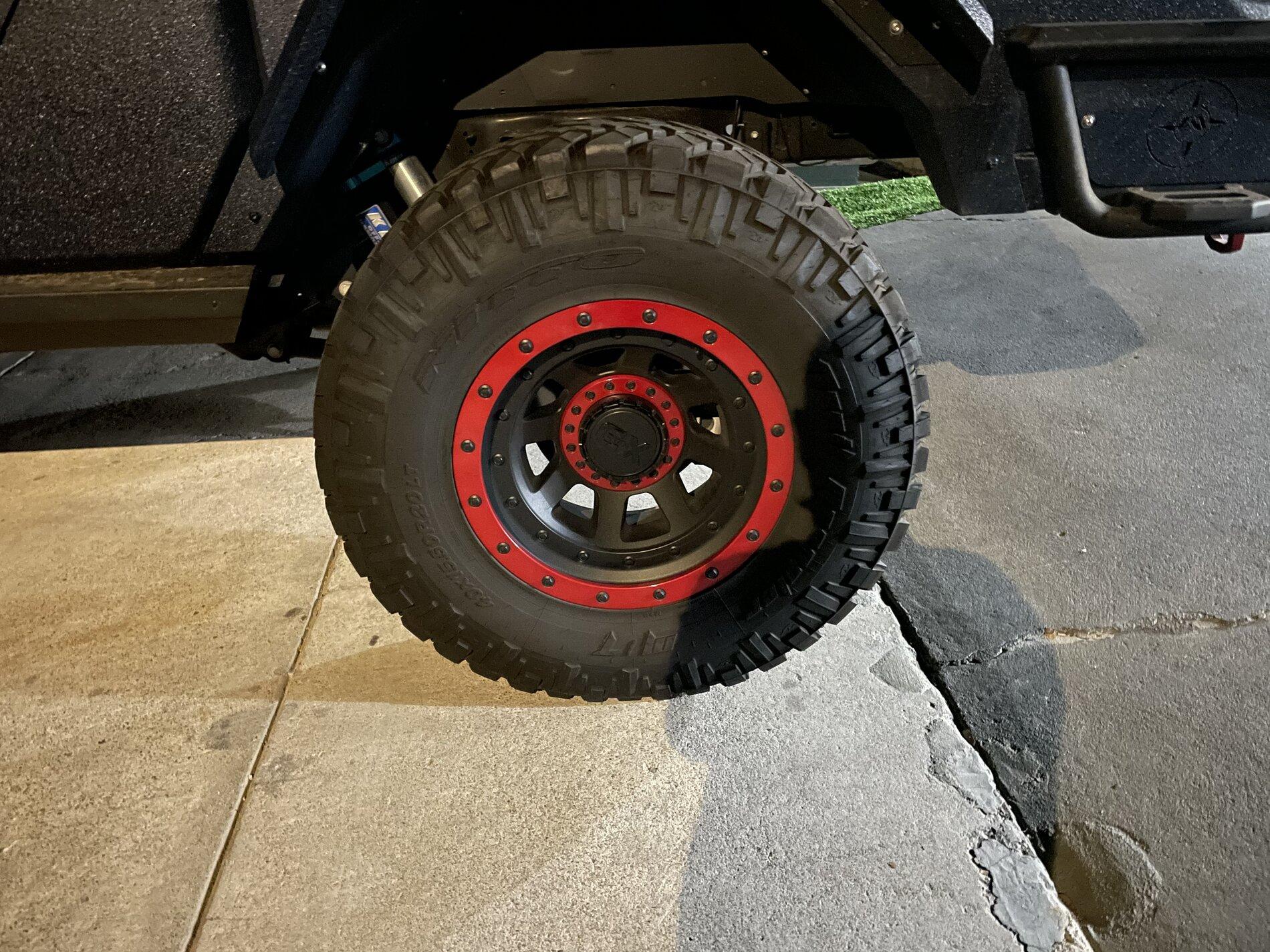 Jeep Gladiator 5 - 40” Nittos and xd137 wheels DD46C2F7-A10E-47ED-B862-56A8100ABEFC