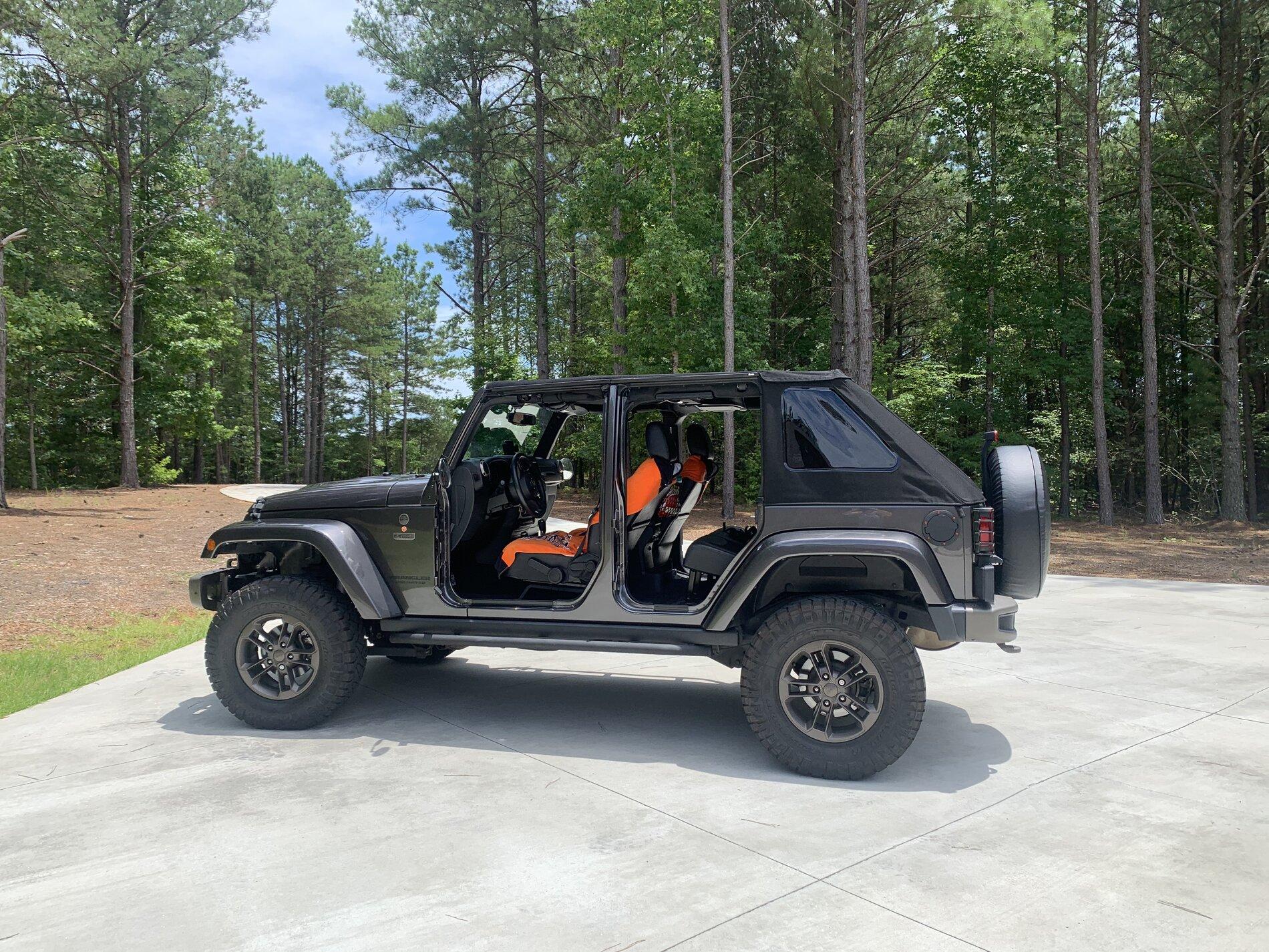 Jeep Gladiator Would love to see Jeeps that are owned by women! 1613859035823