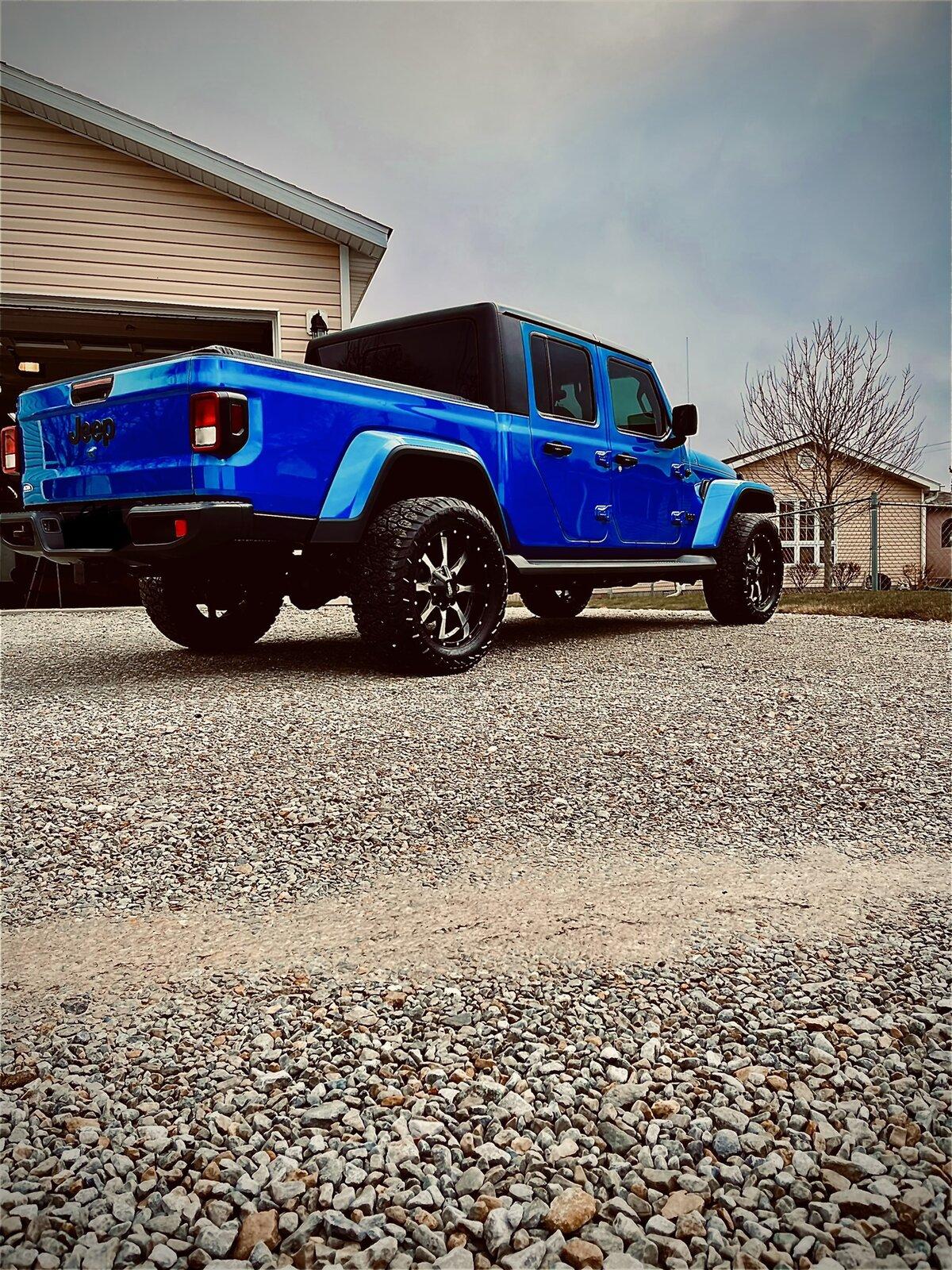 Jeep Gladiator Pictures Wanted - 33’s FFB55EBB-2E42-4A9F-AA02-5D17BE9927C3