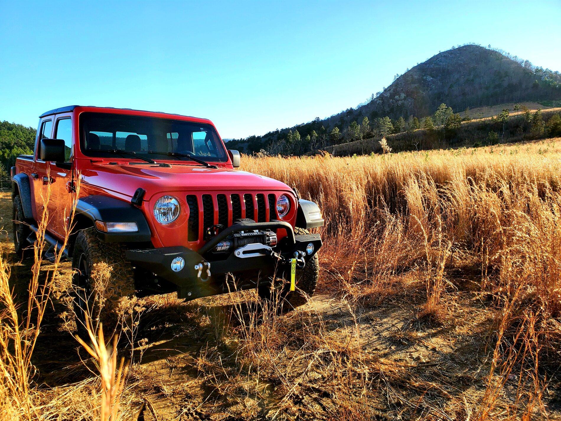 Jeep Gladiator FIRECRACKER RED Gladiator JT Club 20201205_205149