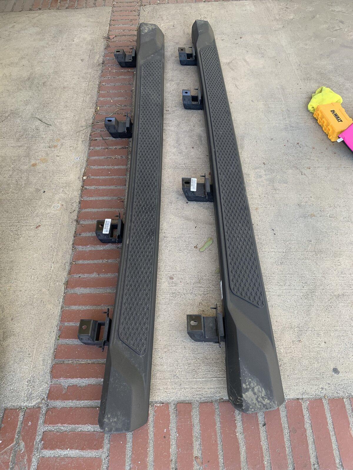 Jeep Gladiator 2021 JT overland side steps C915EED9-A73B-45C6-8C03-4767D0B5C802