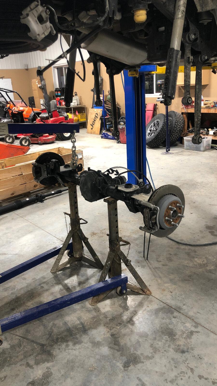 Jeep Gladiator Overland axles for sale $2500.00 IMG_5573.JPG