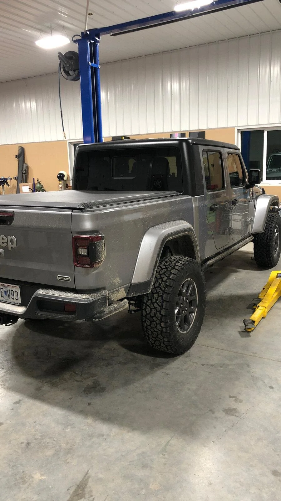 Jeep Gladiator Overland axles for sale $2500.00 IMG_5579