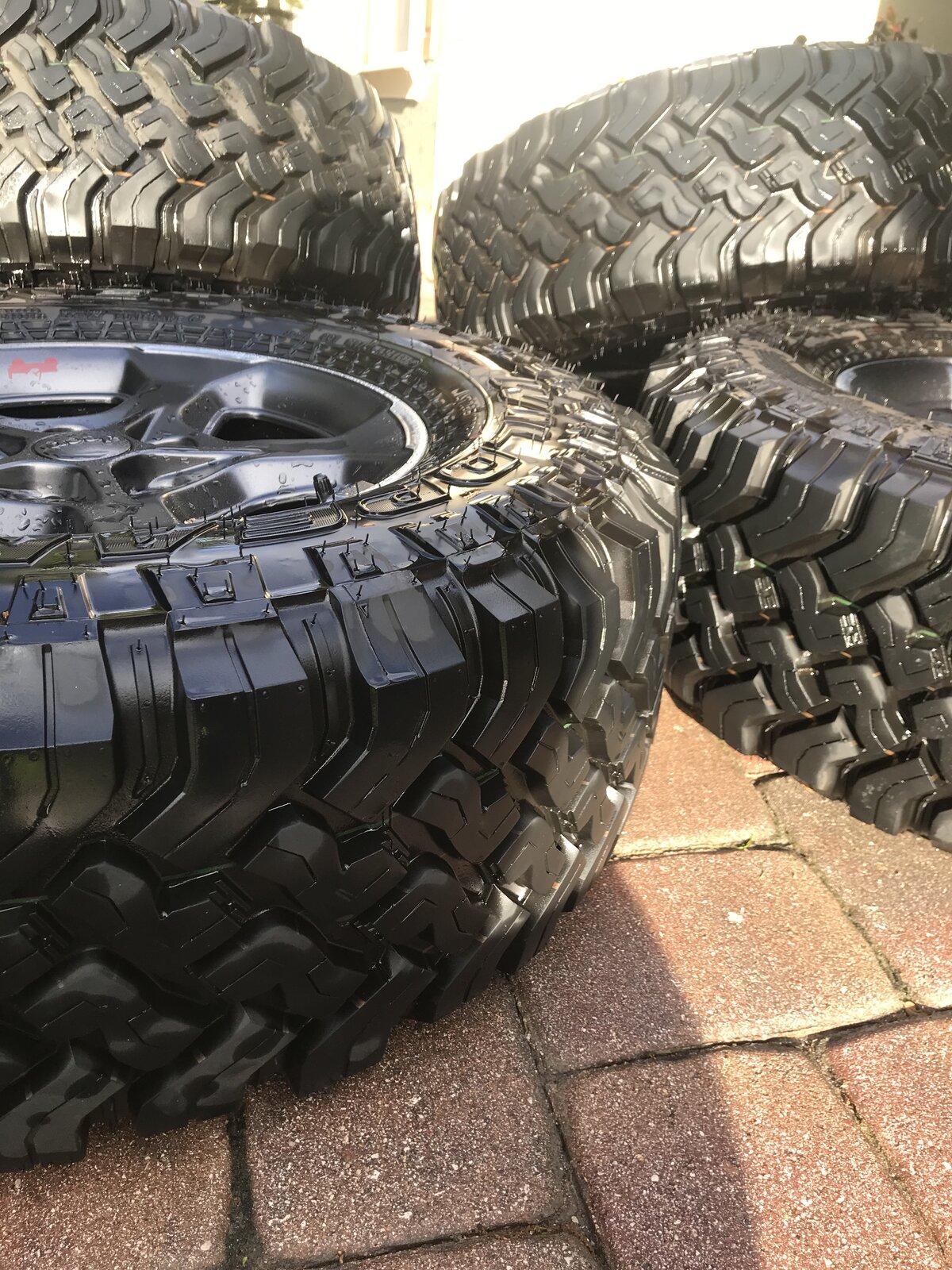 Jeep Gladiator Gladiator Rubicon 17" Wheels/Tires/TPMS IMG_0312[1].JPG