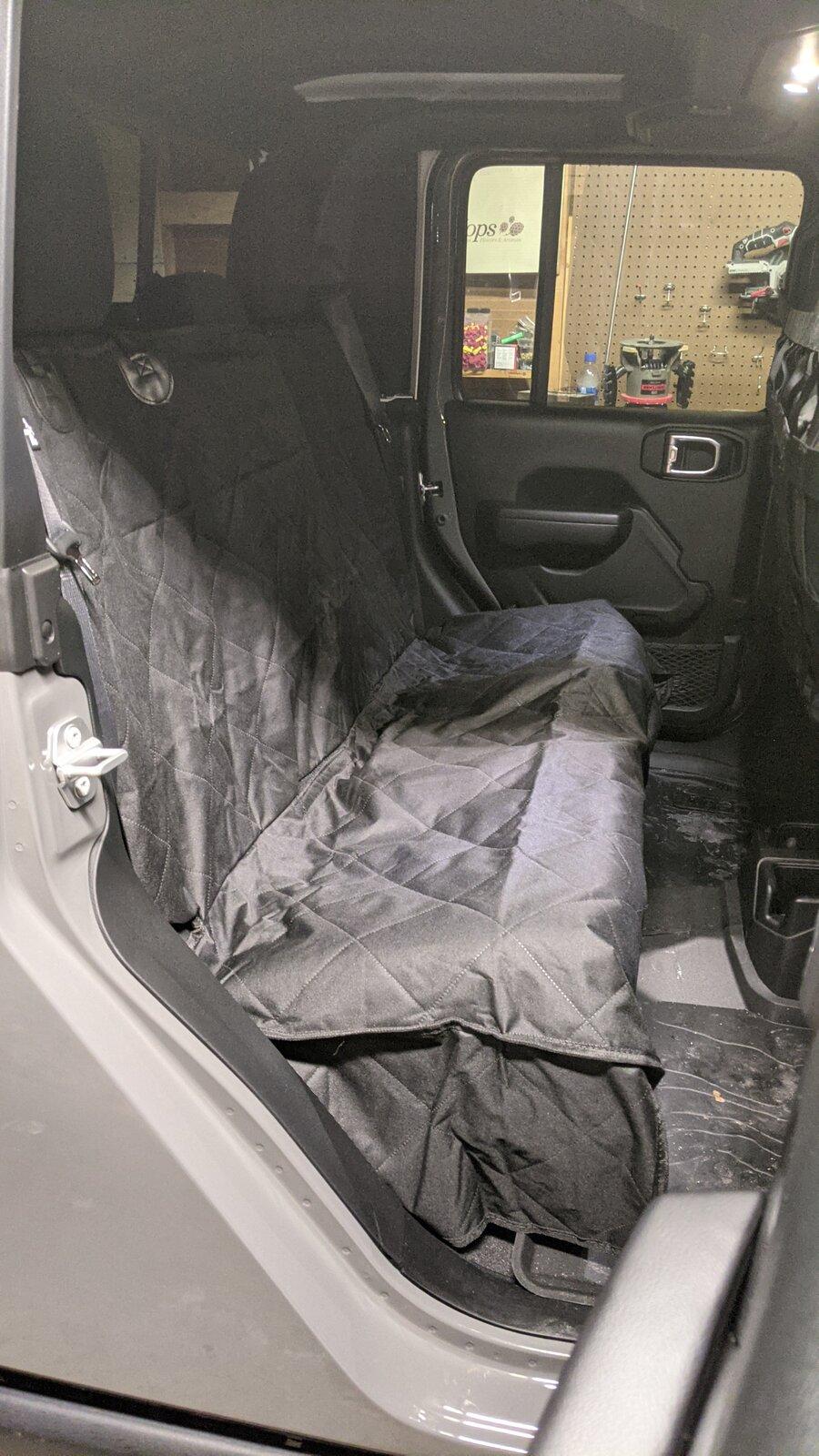 Jeep Gladiator Rear Seat Dog Protection (Non-Hammock) PXL_20210222_185658331