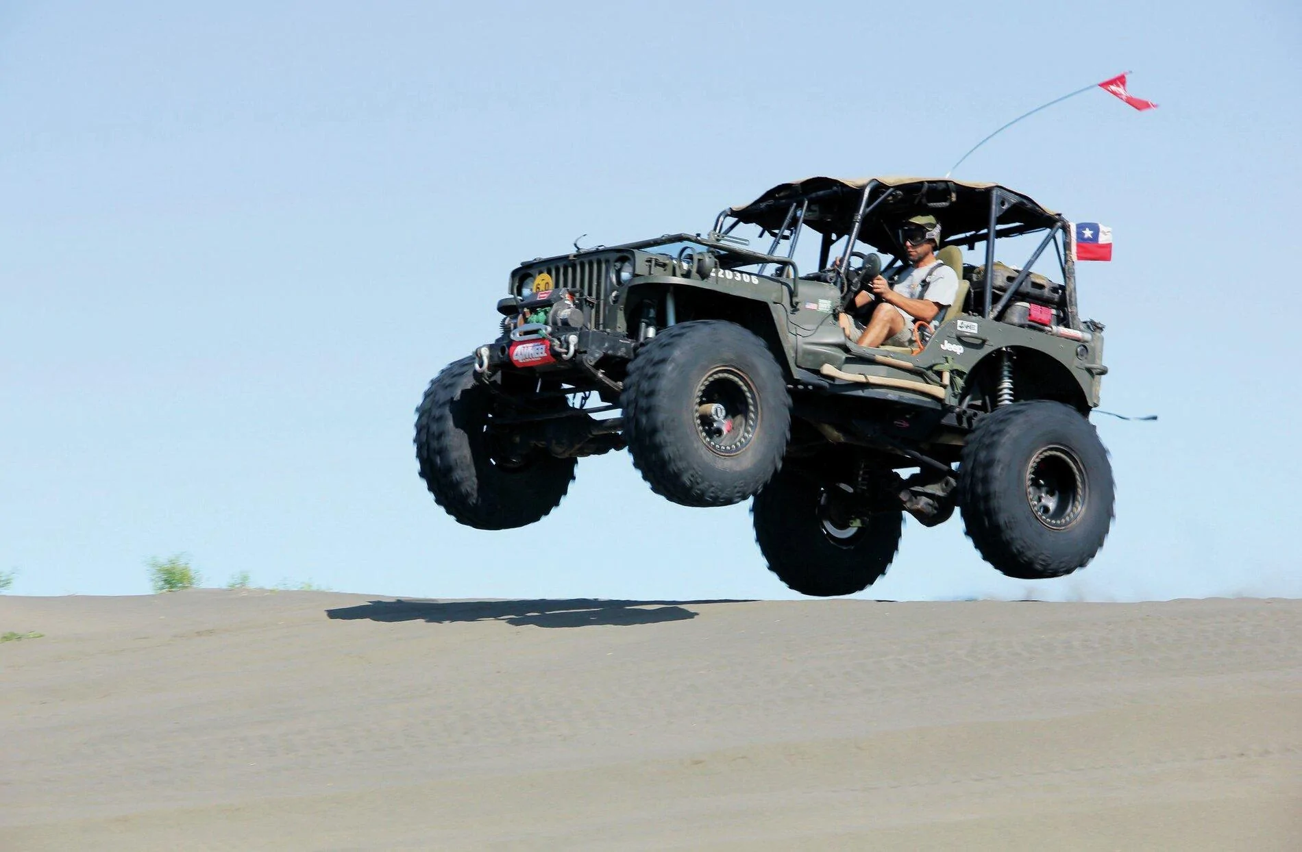 Jeep Gladiator Read an article... The word 'Mojave' appeared. Rbbe89eb656d4d5989fa2589f9509b559