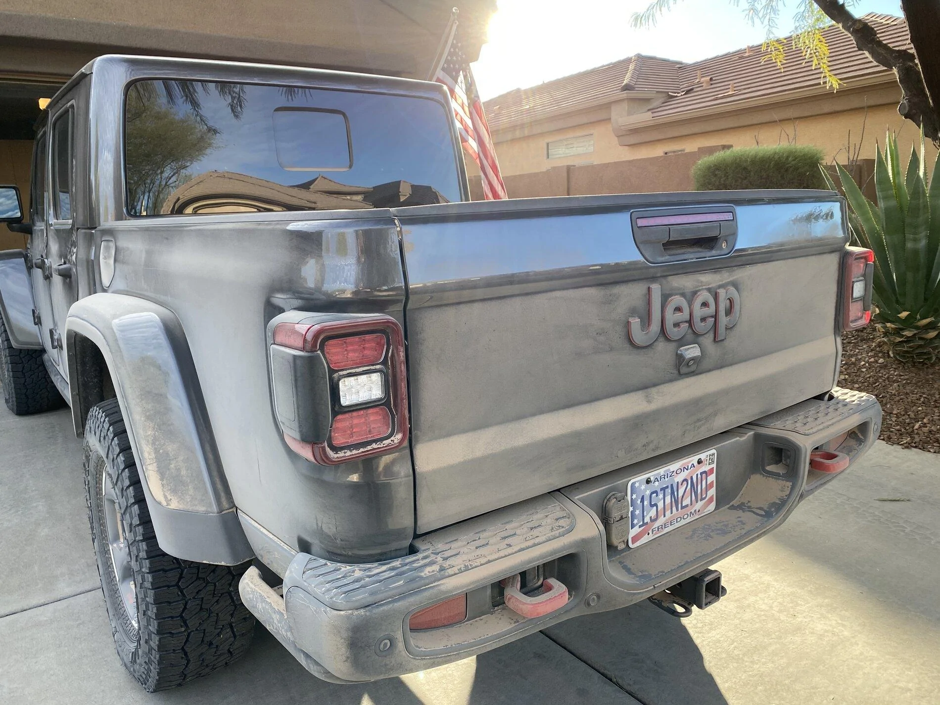 Jeep Gladiator OK ....What’s HER name ....or HIS F70CDEB6-82D3-48D4-9C7F-F261BE48E30F