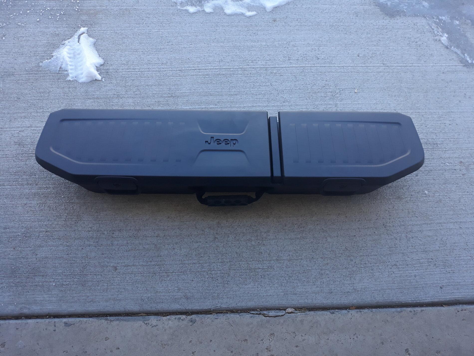 Jeep Gladiator For sale Colorado Springs under seat storage box $350 20210221_121840