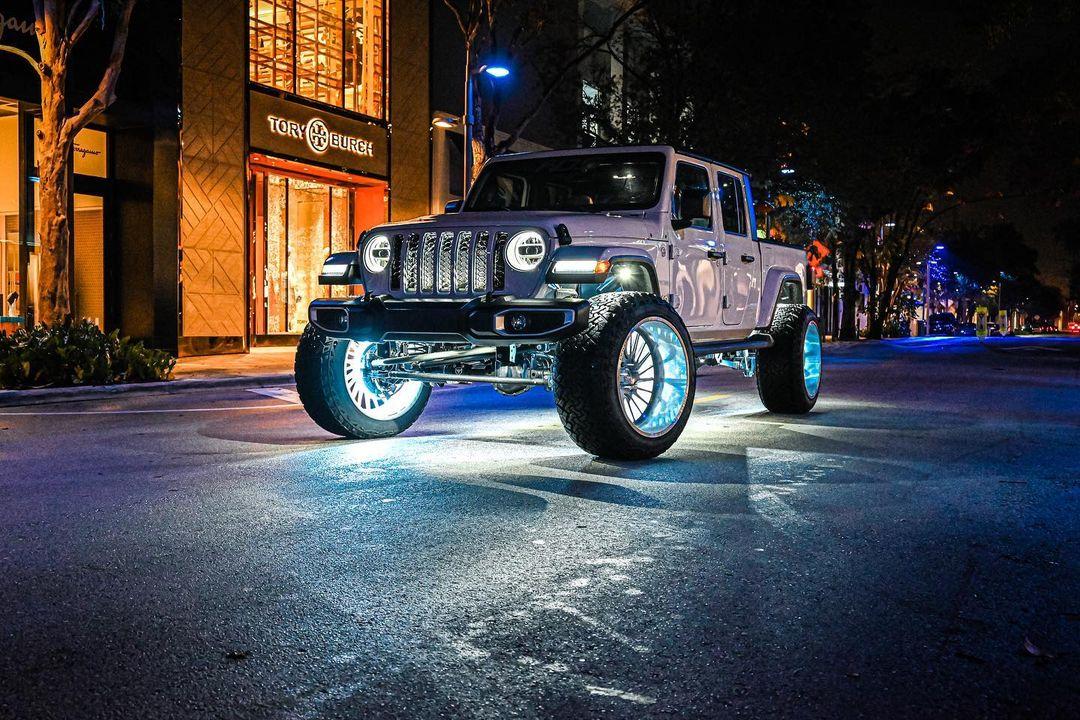Jeep Gladiator ➡️ Durable + Bright Combo: LED Rock Lights & Wheel Rings 147974957_327760831966229_7212064387973990682_n