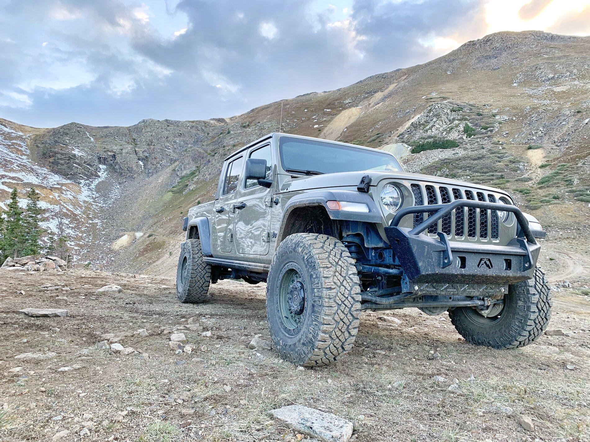 Jeep Gladiator Lets see all those Gladiators with lifts and bigger tires! IMG_E0890.JPG