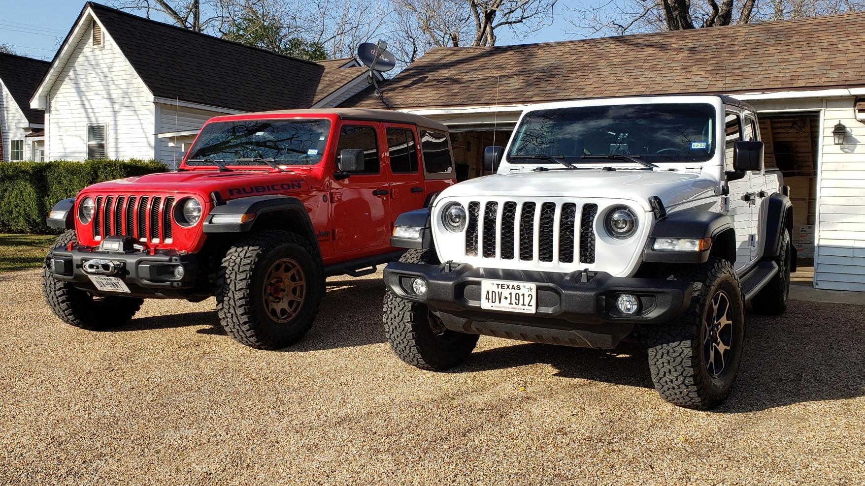 Jeep Gladiator Bestop Tan soft top :) 20210130_162018