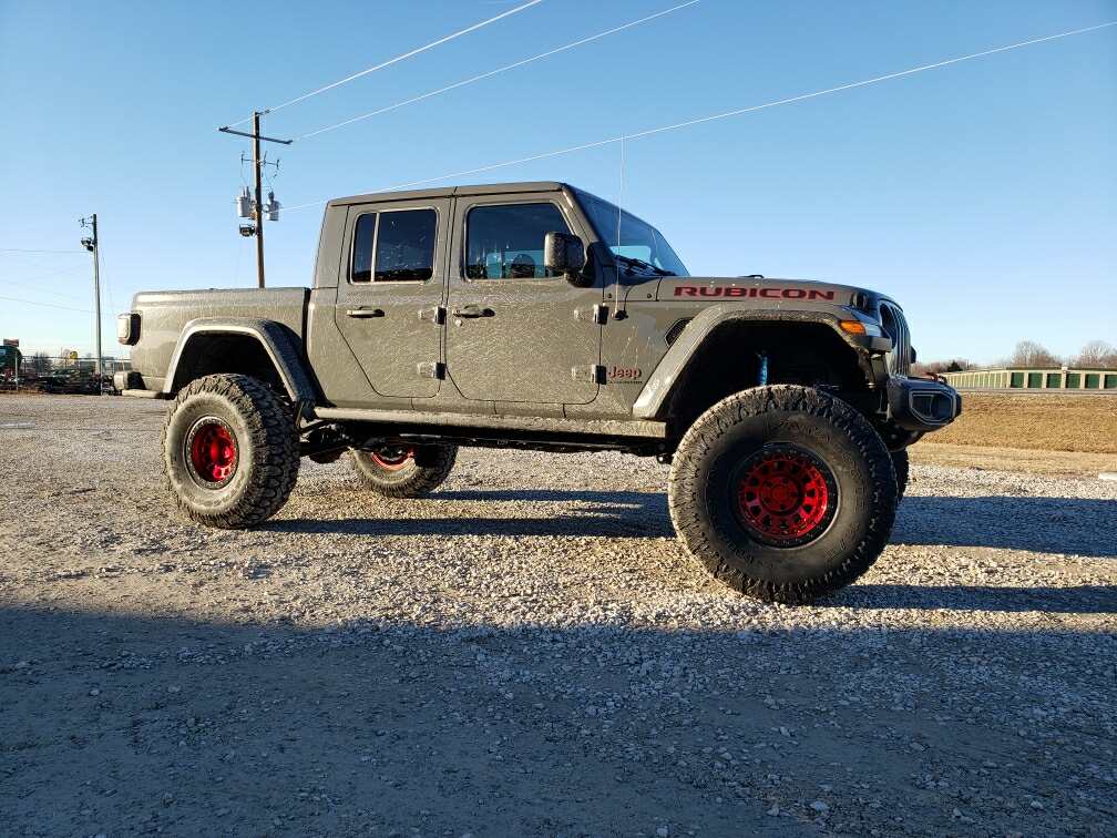Jeep Gladiator Project Riot 2.0 - EVO 6.5" lift on 40s AFDF52BA-8580-414A-BBA6-5CAE58158196
