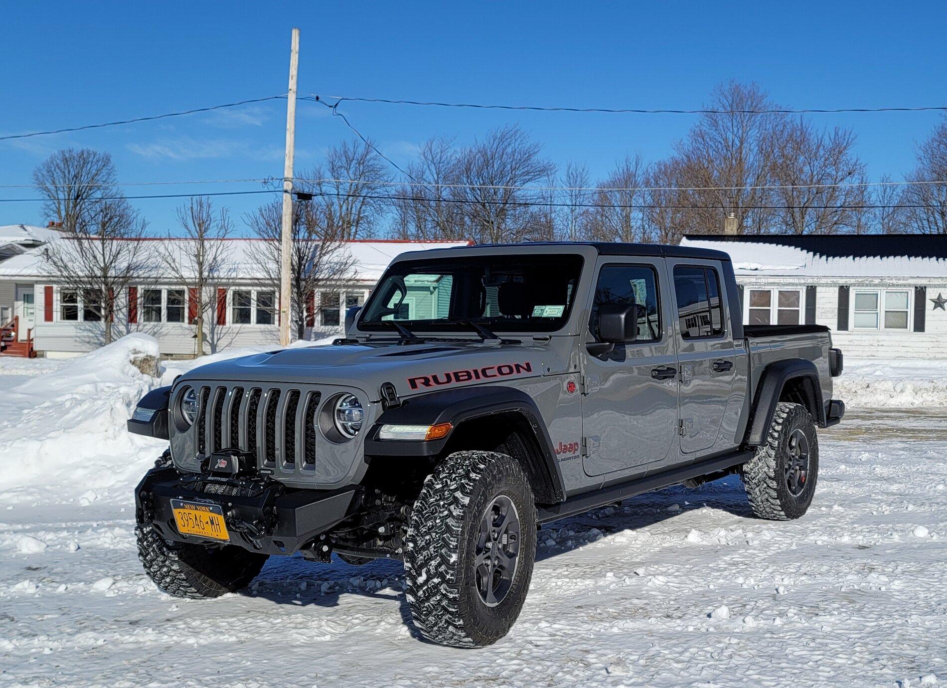 Jeep Gladiator Rugged Ridge HD bumper on a JTR? 20210124_125642