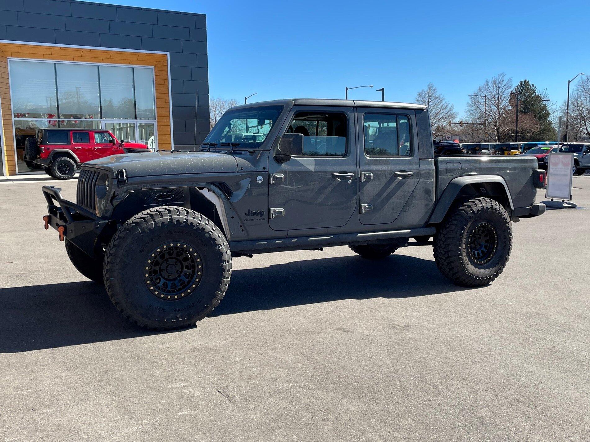 Jeep Gladiator EVO 4.5" / 38" desert trail Gladiator build Gladiator