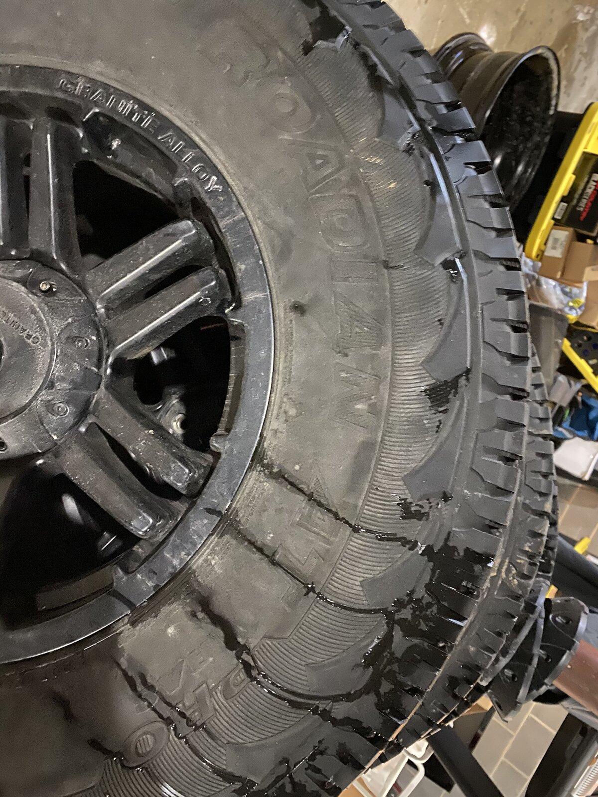 Jeep Gladiator Nexen Roadian AT 315/70/17 + Granite Alloy Wheels E8AF8EF3-9C59-4E23-A94A-066A58FAF043