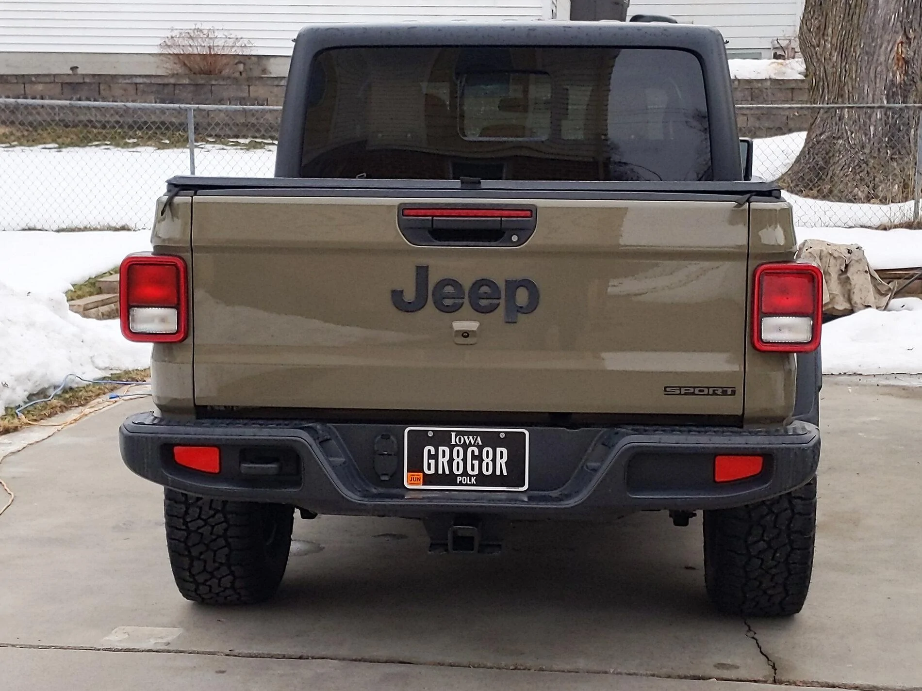Jeep Gladiator Let's See Your Personalized Plates gr8g8r