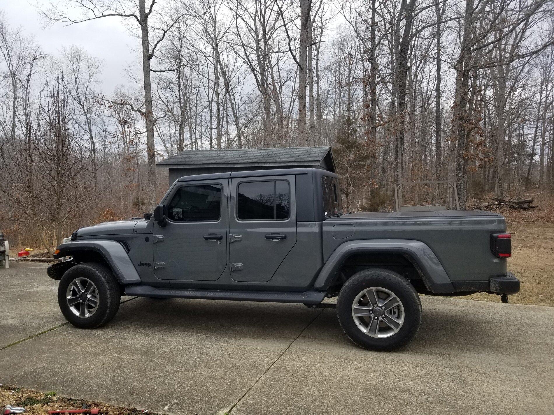 Jeep Gladiator Keeping the tires and wheels stock? 20210208_141100