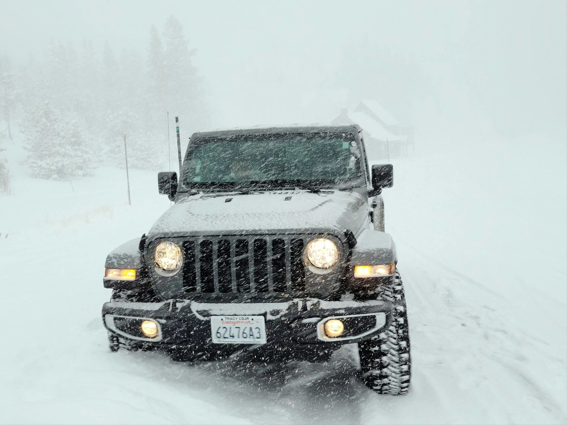 Jeep Gladiator Does a a 1.5” Spacer lift affect steering. 20210226_183711