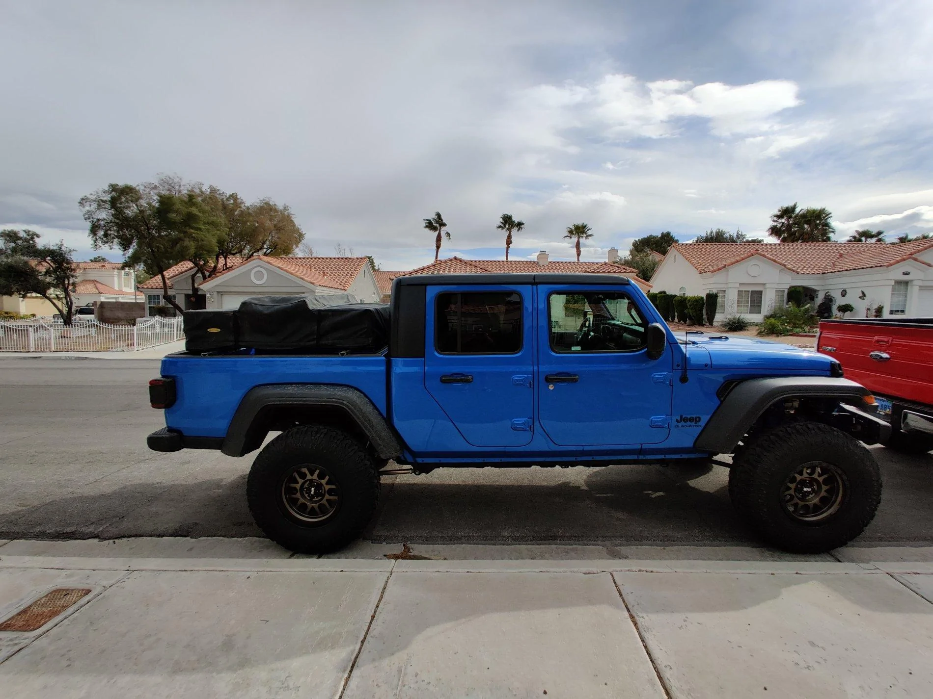 Jeep Gladiator 40" tires... Talk me out of it 2851C406-F477-48E2-B241-849C2420AC1C
