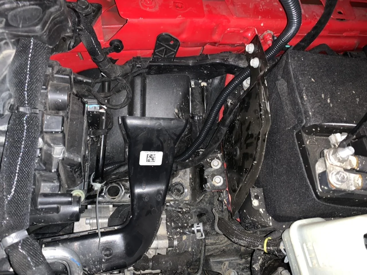 Jeep Gladiator “Stealth” hidden smittybilt H2O 12k winch install on Maximus-3 winch plate CC480493-C652-48C8-B414-A347485553B4