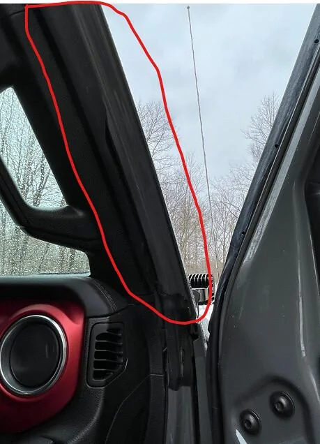 Jeep Gladiator Whistling noise inside cab on new 2021 Gladiator JT 50989356923_2d25fbfb80_z