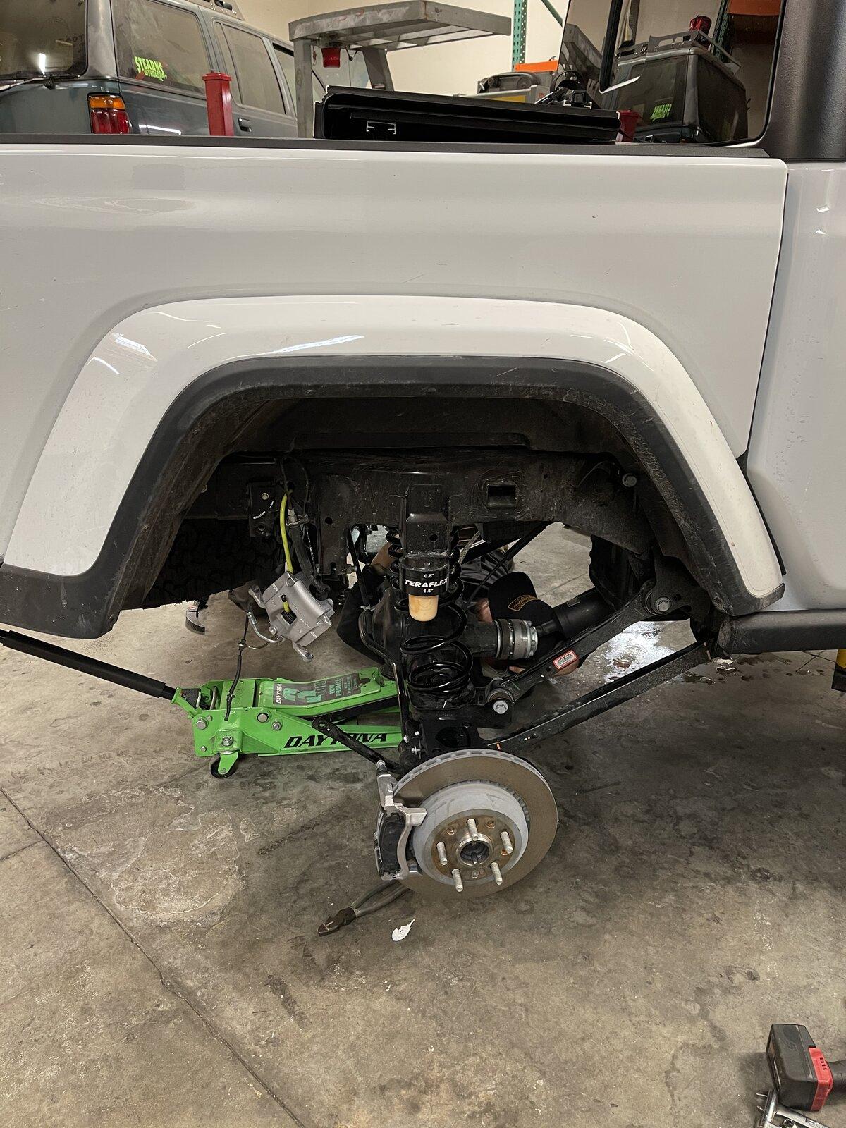 Jeep Gladiator TeraFlex 3.5 inch CT2 Lift with Falcon 3.3 Shocks D5861C30-A9B5-4BAF-B936-73D91A0731F5