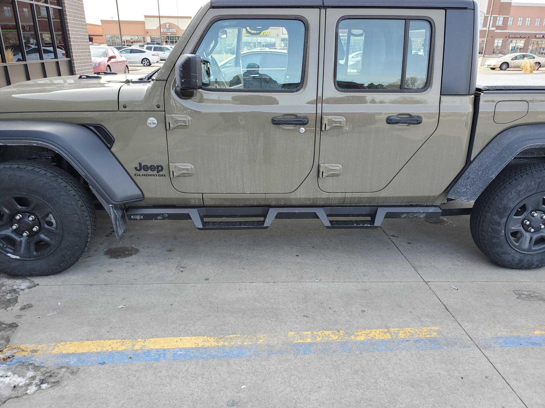 Jeep Gladiator Put Running Boards on. After