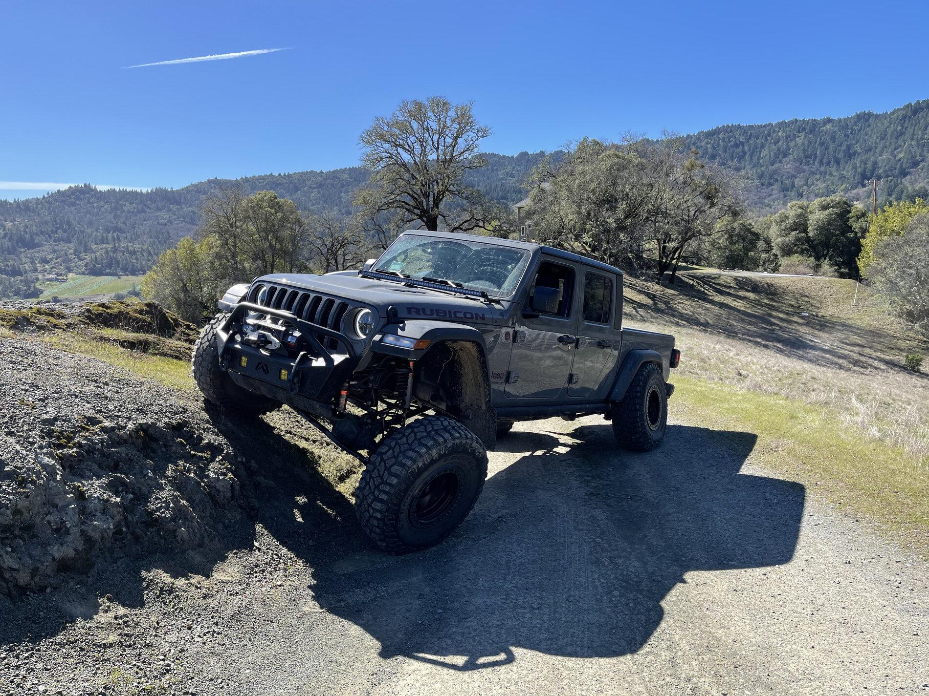 Jeep Gladiator Eco Diesel lift 8C2D112D-666D-449B-813C-B40C1523DF05