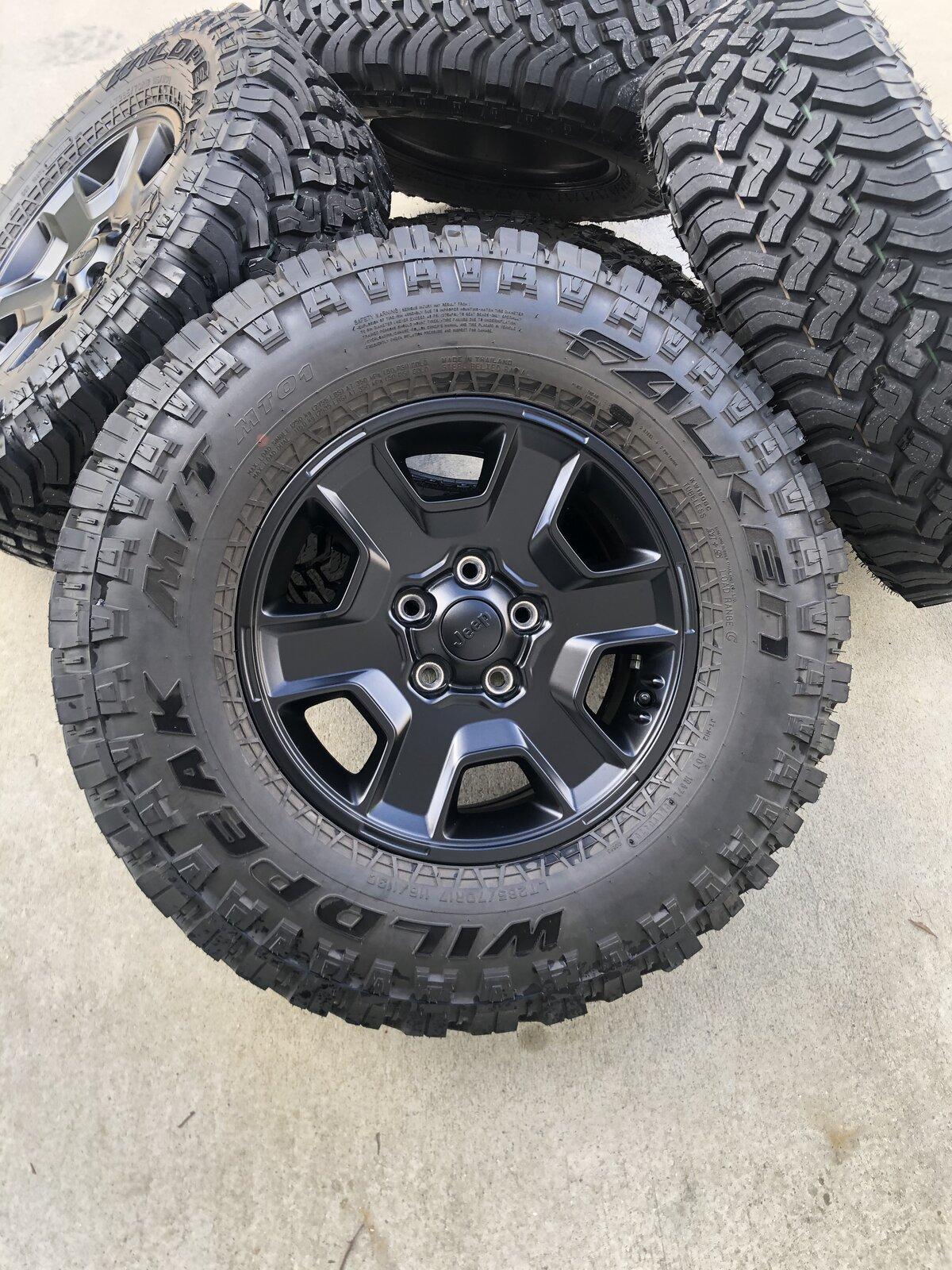 Jeep Gladiator Jeep Gladiator Mojave Takeoffs Rims/Tires (Savannah, GA) D2D311FD-A898-4B4A-8ABE-5FA537563421