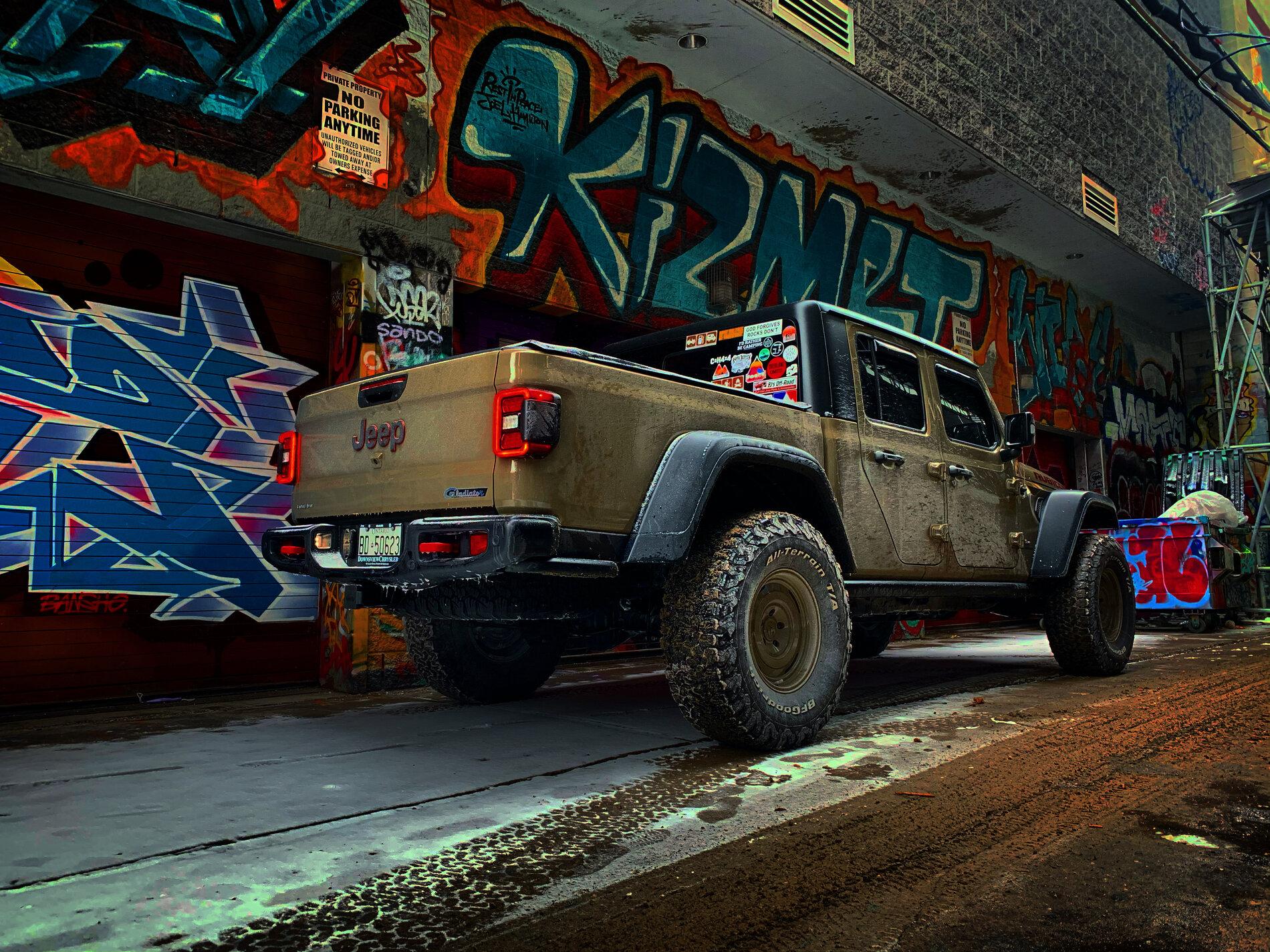 Jeep Gladiator Gladiators on Mopar 2" Lift Kit EE37308B-CB80-4927-95AC-318136280E42
