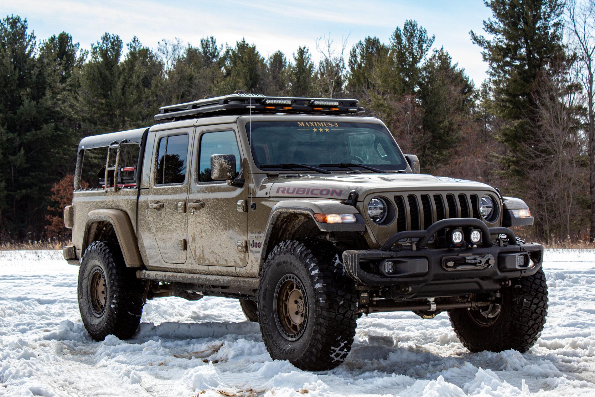 Jeep Gladiator Maximus-3 trifecta of rack solutions for the Jeep Gladiator IMG_5143