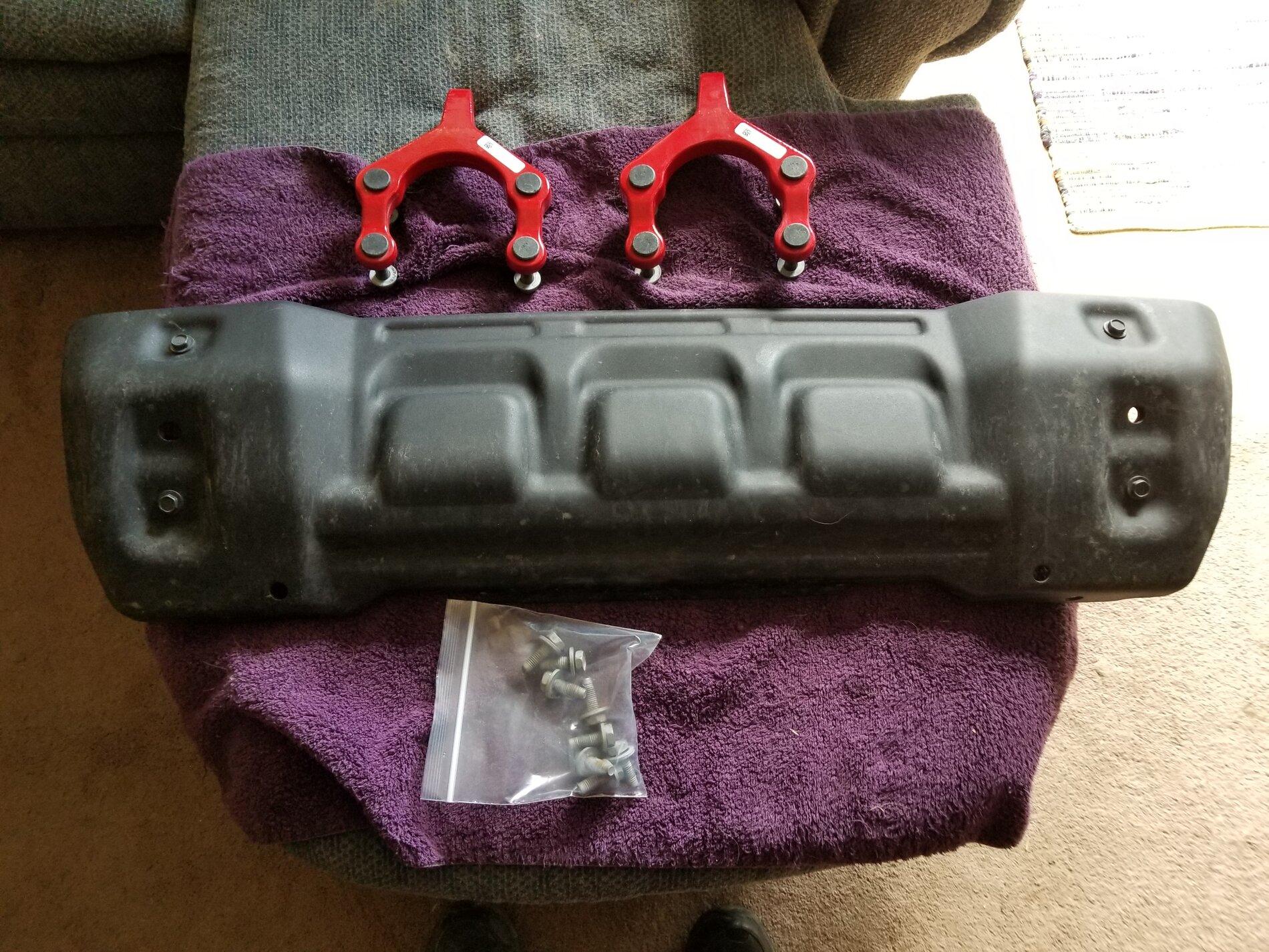Jeep Gladiator Rubicon Plastic Bumper Steel Skid Plate 20210227_120806