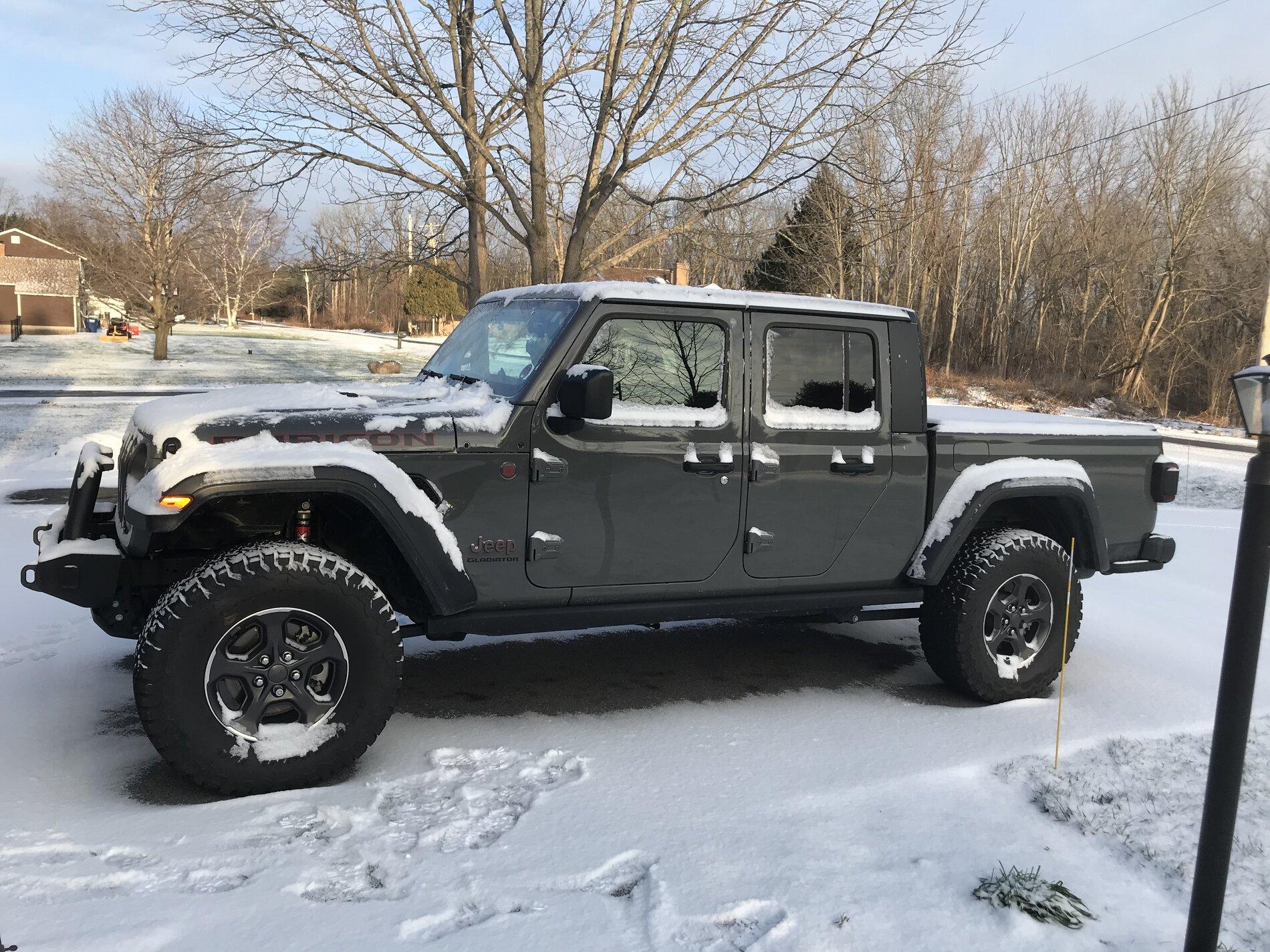 Jeep Gladiator No name stringray JTR 6-spd 7CE34ABD-F7A7-42EF-9944-B1AE42A70025