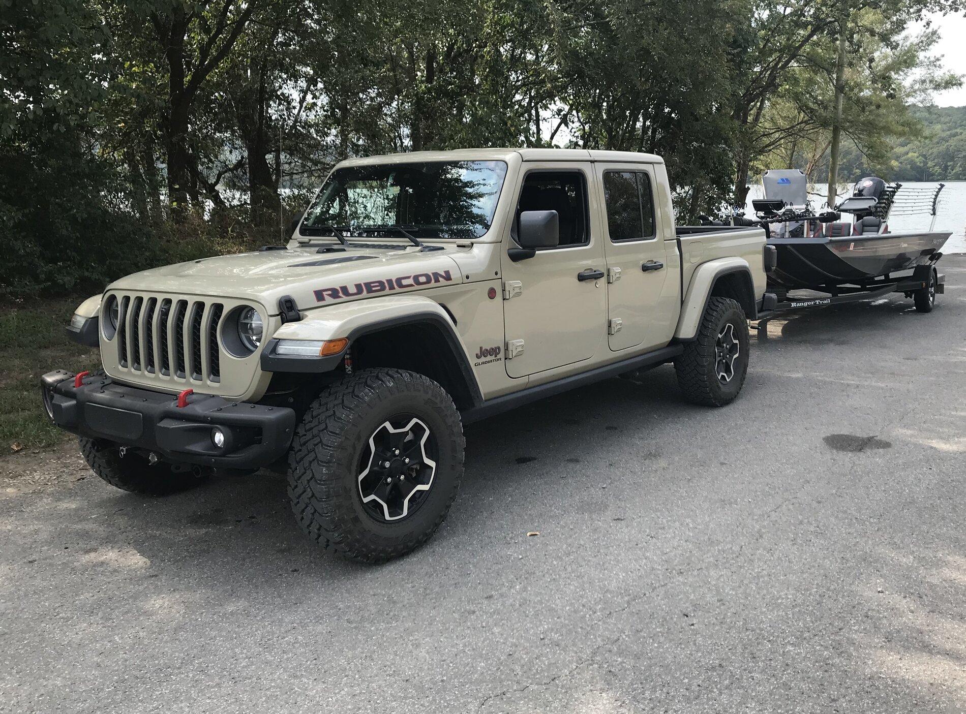 Jeep Gladiator So, what is everybody towing? 2FB27274-468A-4A3E-92FE-50871071A9DF