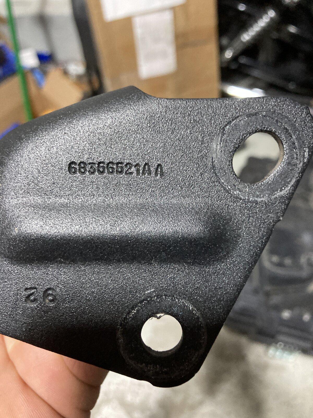 Jeep Gladiator The Overcon 040C5511-59F9-4A28-A57D-F01DA3BEDA56
