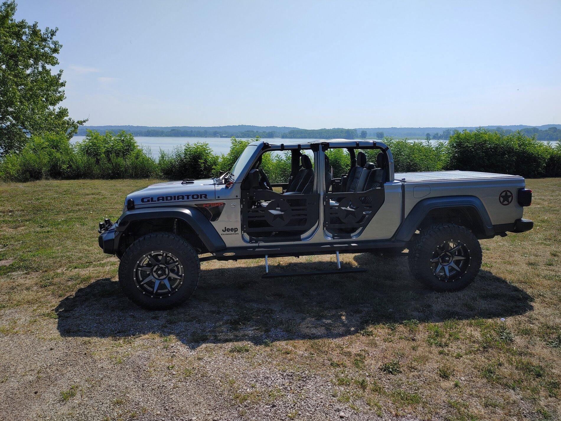 Jeep Gladiator show me your max tow. 0704201000a