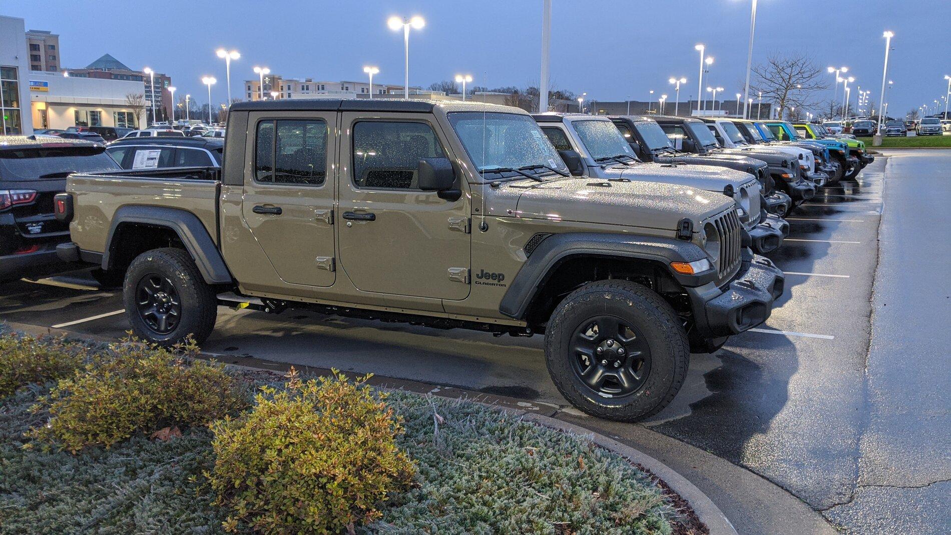 Jeep Gladiator Never Enough MVIMG_20200210_175451