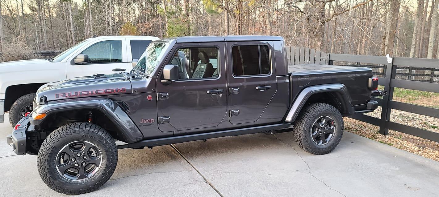 Jeep Gladiator Georgia Ruby
