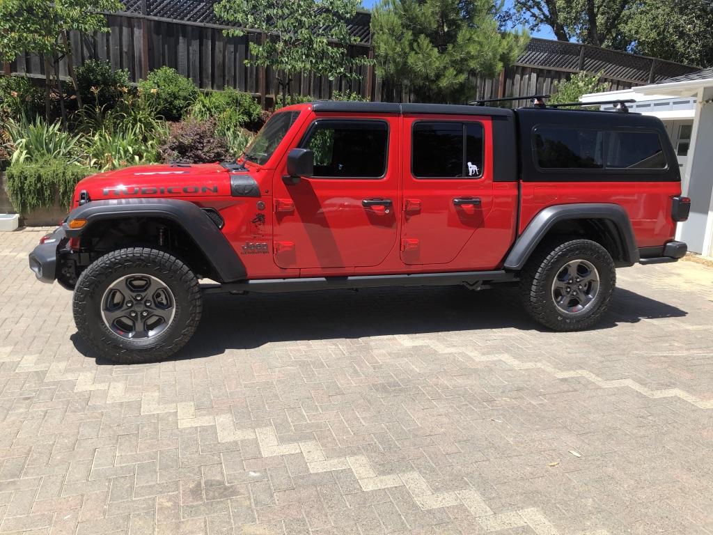 Jeep Gladiator Glad(iator) Dogs! Let's see 'em! UNADJUSTEDNONRAW_thumb_ac9d