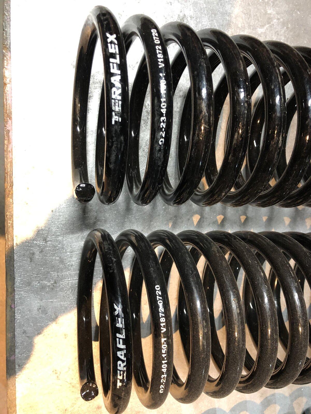 Jeep Gladiator EVO MFG AND TERAFLEX COIL SPRINGS 3F101E65-A1CF-41B4-AB46-92A32C50D700
