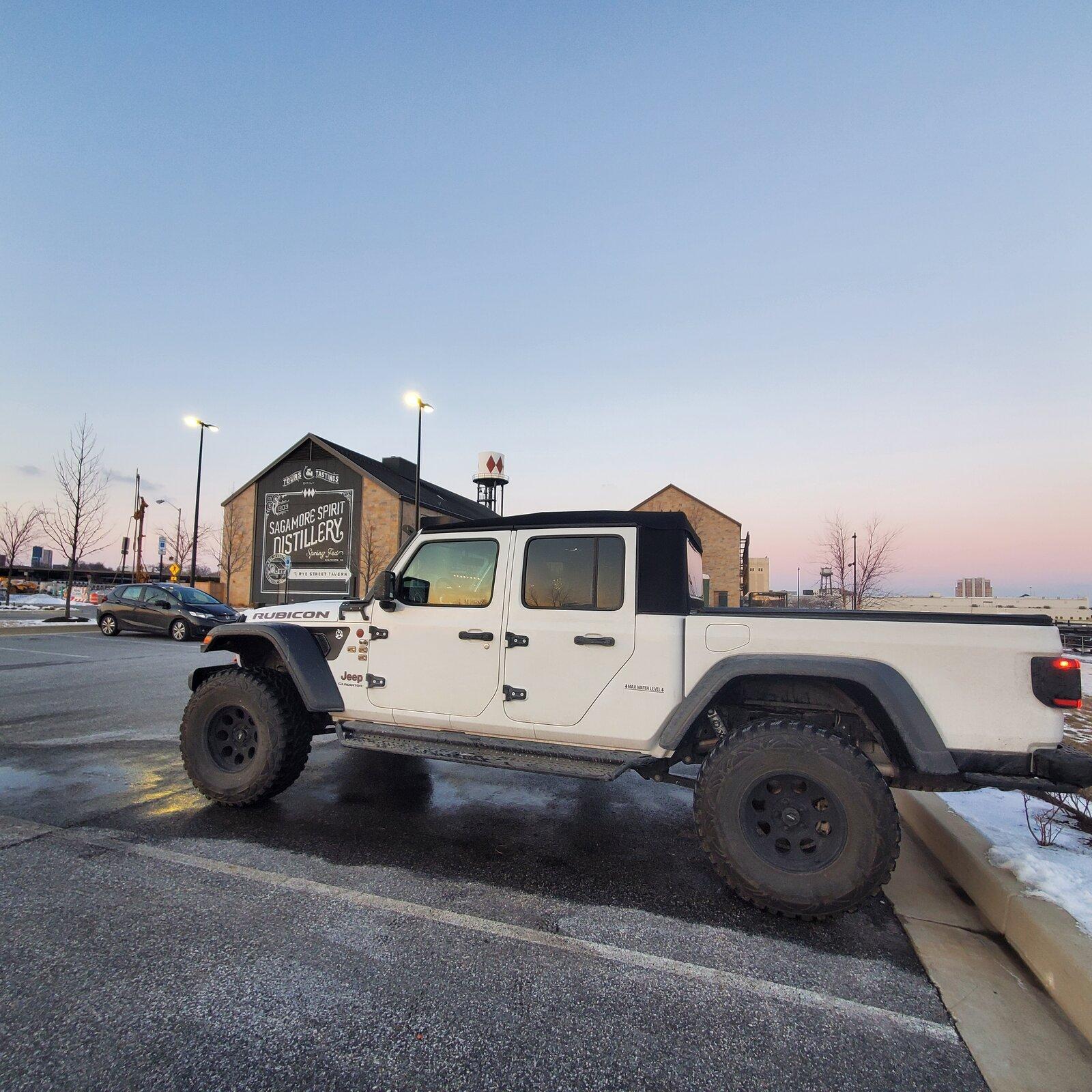 Jeep Gladiator Rubicon with 37s? 20210220_174902