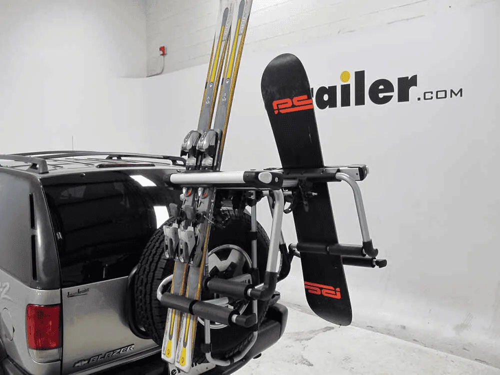 Jeep Gladiator What is the best option for hauling skis? 1614907691750