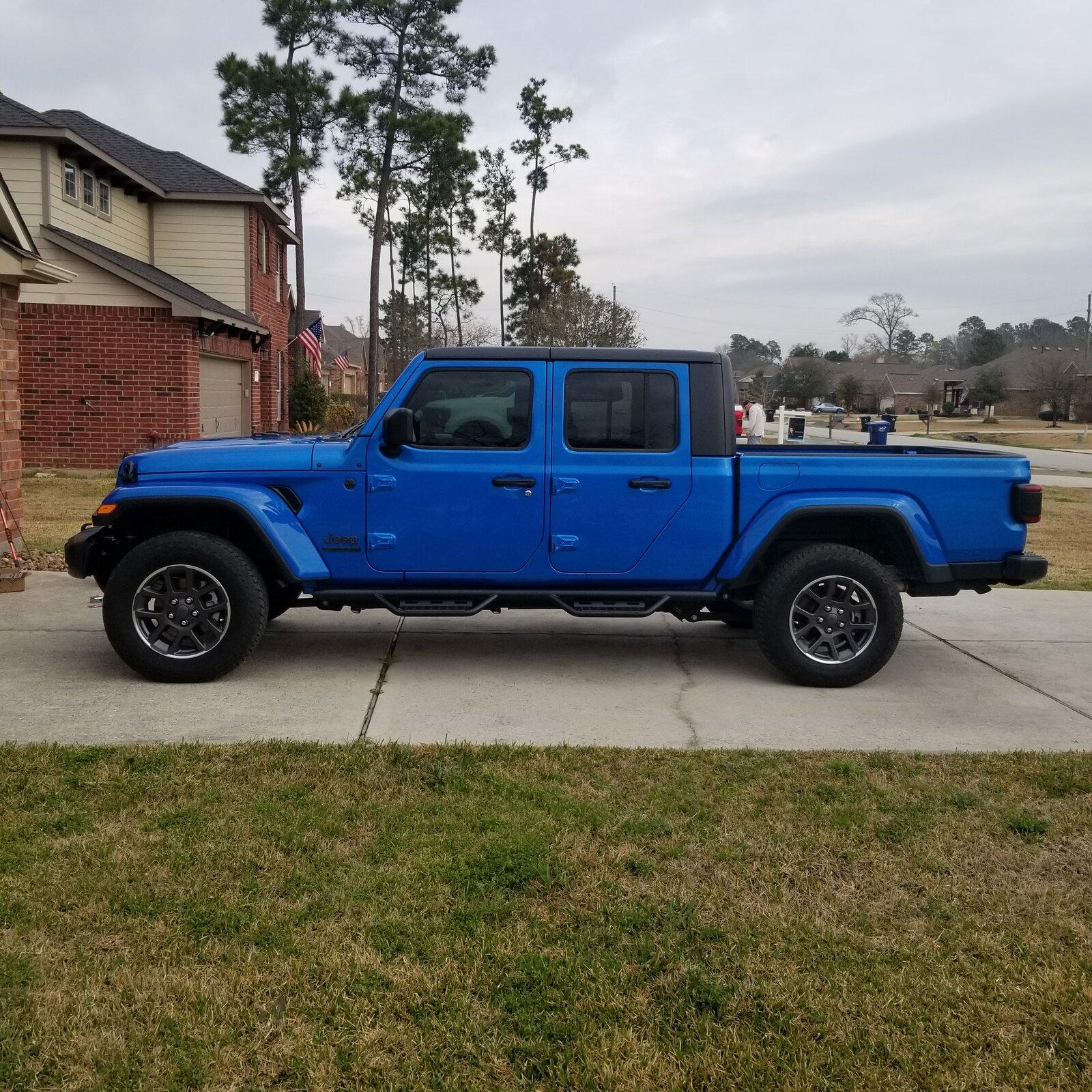 Jeep Gladiator Pic request: sport non maxtow with teraflex leveling kit 20210305_094410