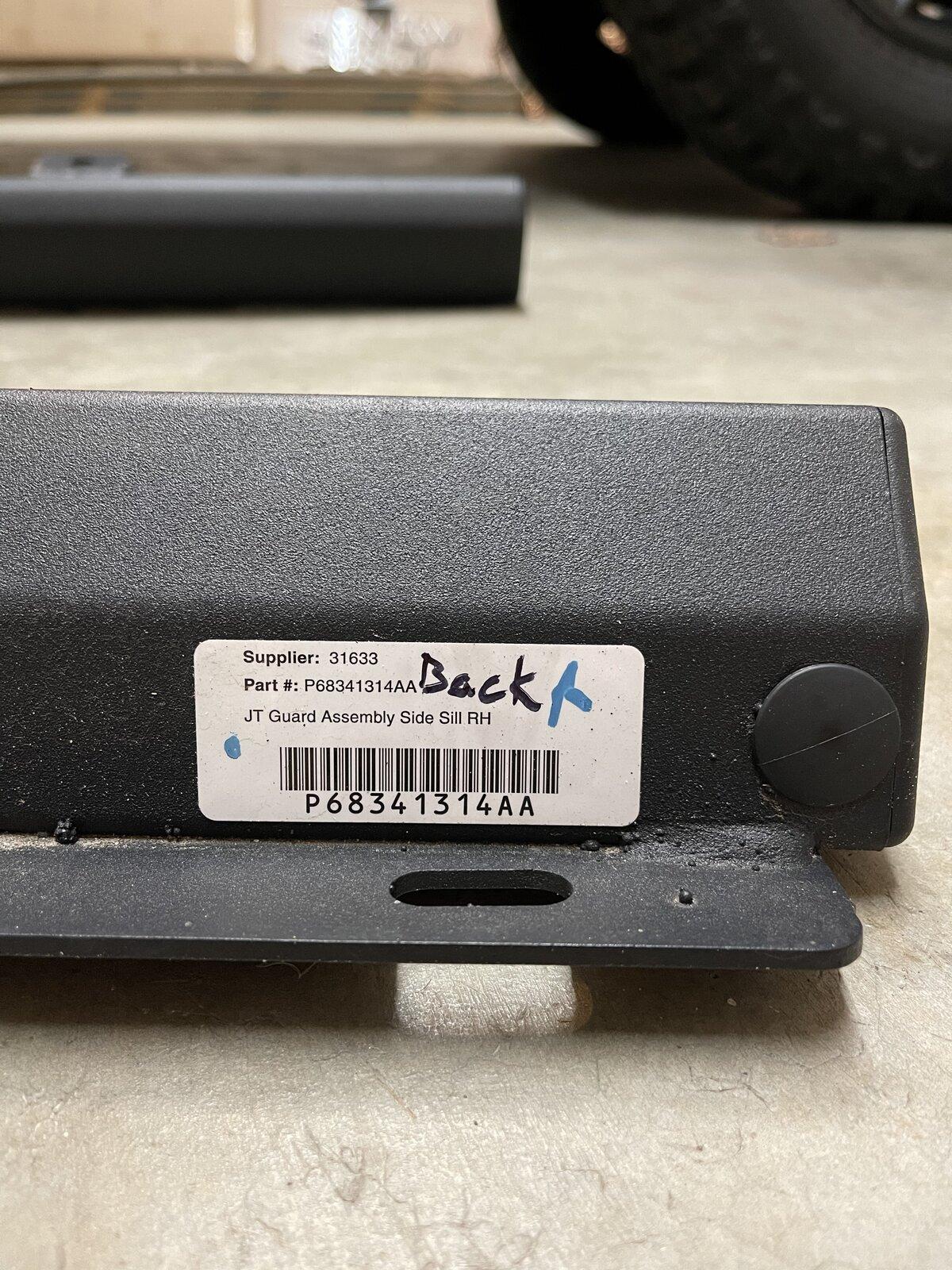 Jeep Gladiator OEM Mojave Sand/Rock Rails 31485D7C-E392-4503-8436-3B1ECD3F569E