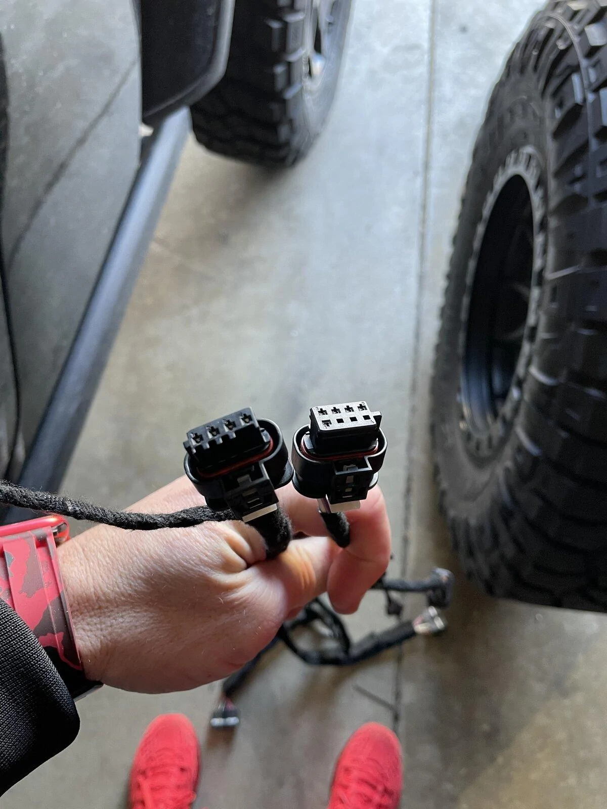 Jeep Gladiator Proximity door locks retrofit on Wrangler/Gladiator, someone figured it out (DIY writeup) connectors