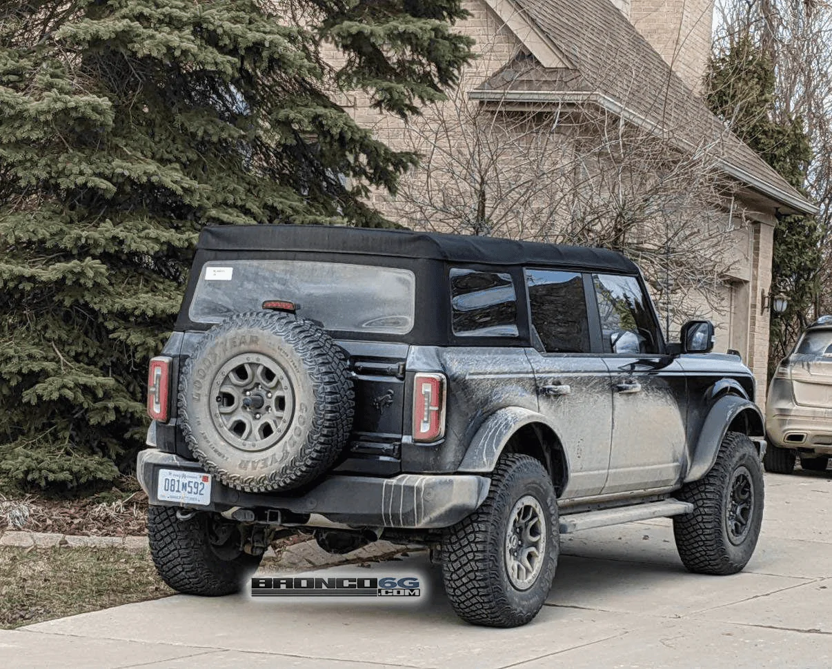 Jeep Gladiator Cancelled my Bronco Reservation Today! 1614974292549