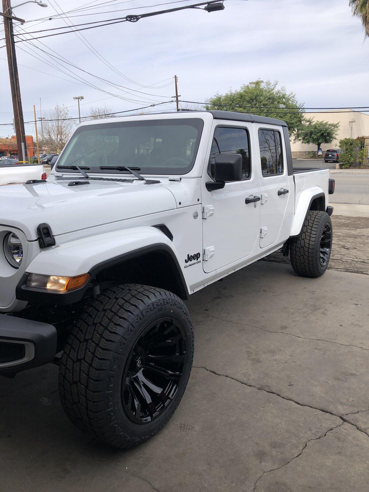 Jeep Gladiator Pictures Wanted - 33’s 6B3A3415-D5DE-4281-ABF1-1A499AEC18B1