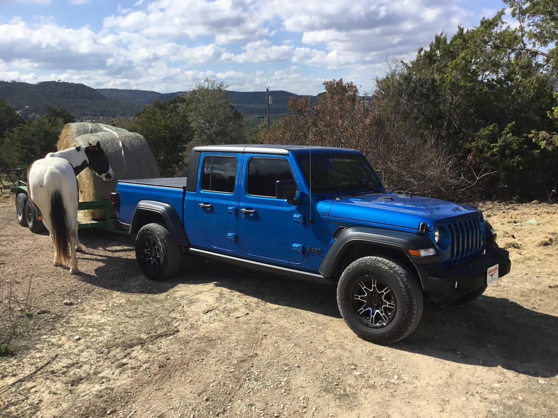 Jeep Gladiator So, what is everybody towing? E70A81E7-4464-443E-A3A5-6976B1CEA037