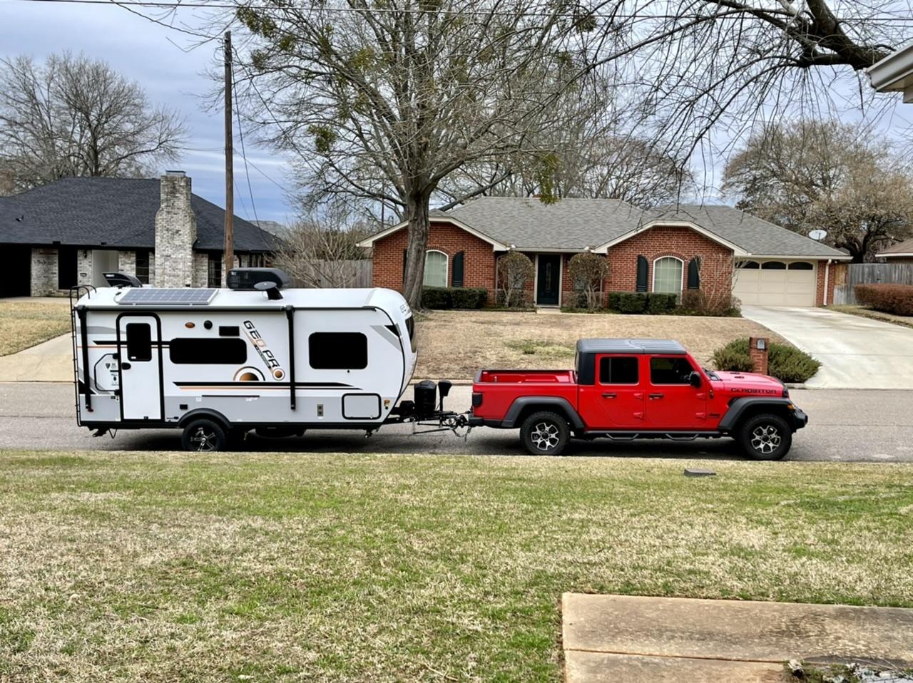 Jeep Gladiator So, what is everybody towing? C5D3D013-DB75-477E-A7FF-8CDB482020F8