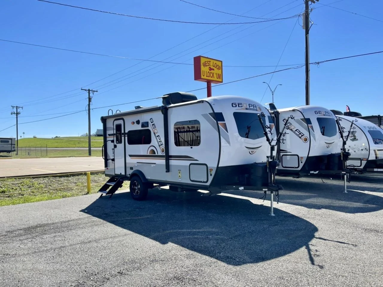 Jeep Gladiator So, what is everybody towing? 122E8B9D-C6FE-4A76-8E04-8ECD7D1FABC4